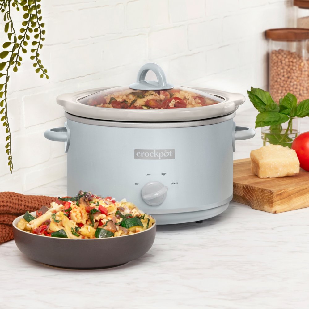 crock-pot-manual-design-series-4-5-quart-slow-cooker-macaroon-blue-s6 DC-39109-Crockpot_2022FallDesigns-Macaron-ATF04-nogfx